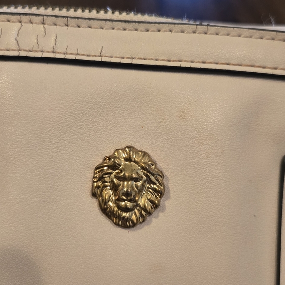 Anne Klein Cream Leather Satchel Bag Gold Logo Charm Top Handle Crossbody Strap - Picture 8 of 10